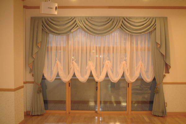 カーテンスタイル